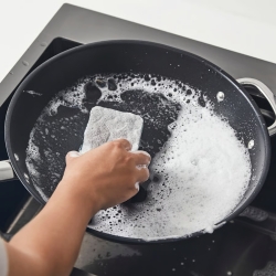 اسفنجی، خاکستری-سبزSVAMPIG